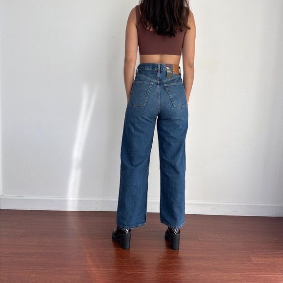 NWT Levi's high waist wide leg jeans - Picture 6 of 9
